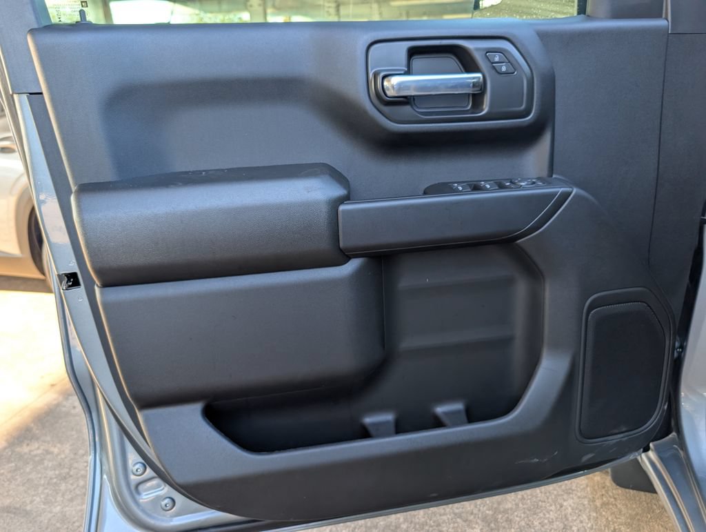 New 2026 Chevrolet Silverado 1500 Custom w/ LPO, Dark Essentials Package RWD image 12