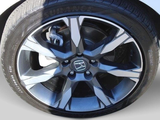 Used 2025 Honda Civic Sport Touring image 2