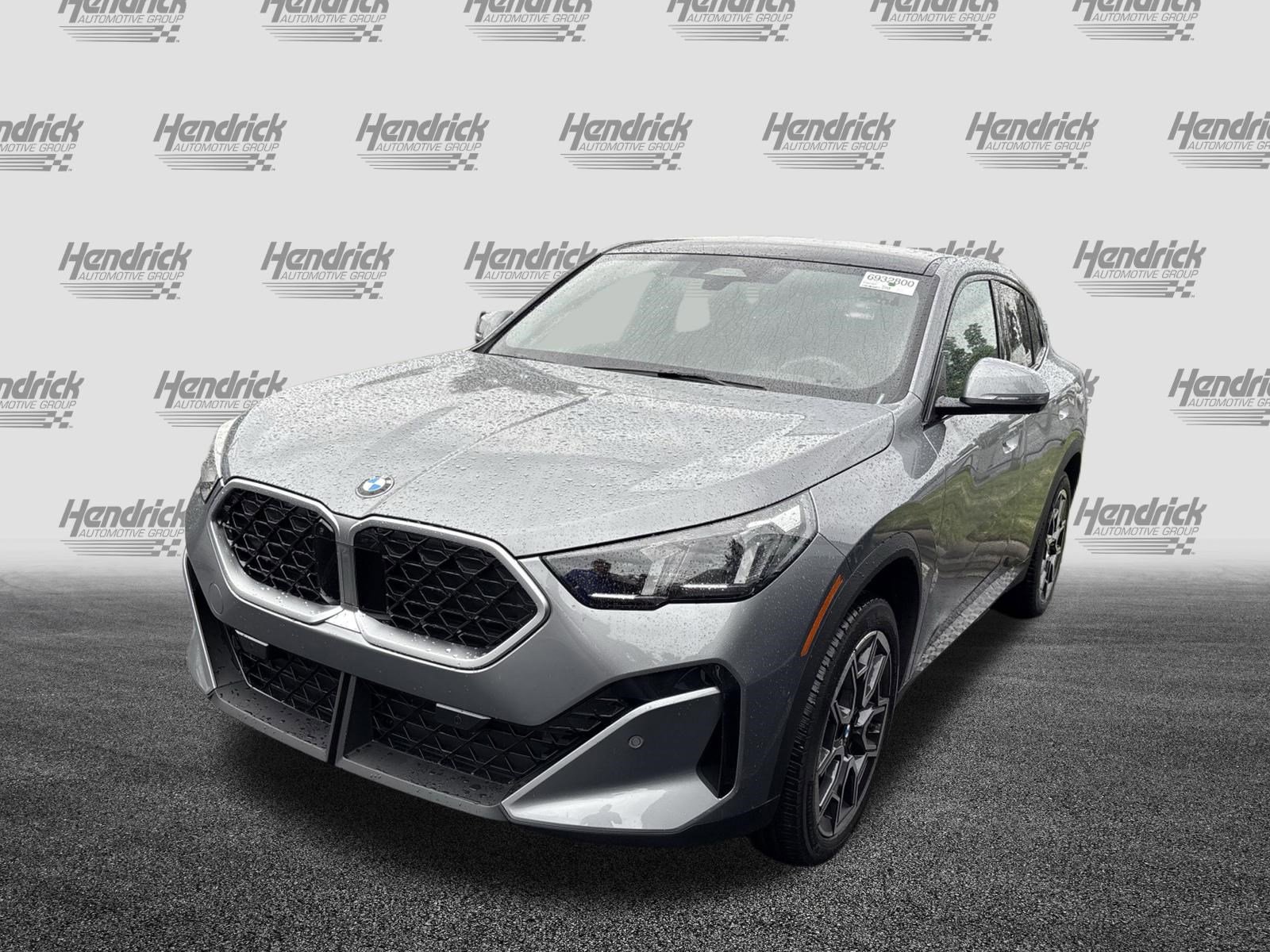 Used 2025 BMW X2 xDrive28i AWD/4WD image 11