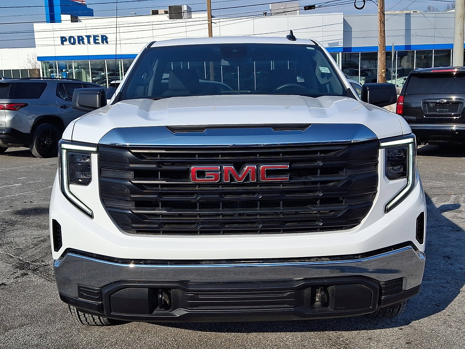 Used 2024 GMC Sierra 1500 Pro w/ Pro Value Package image 2