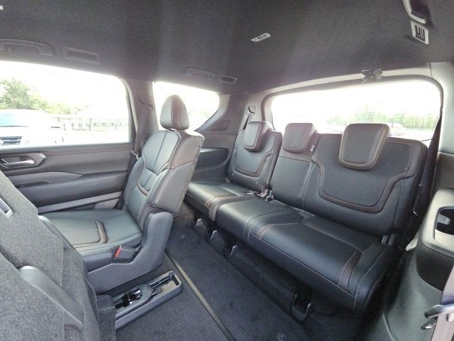 New 2026 Nissan Armada SL image 29