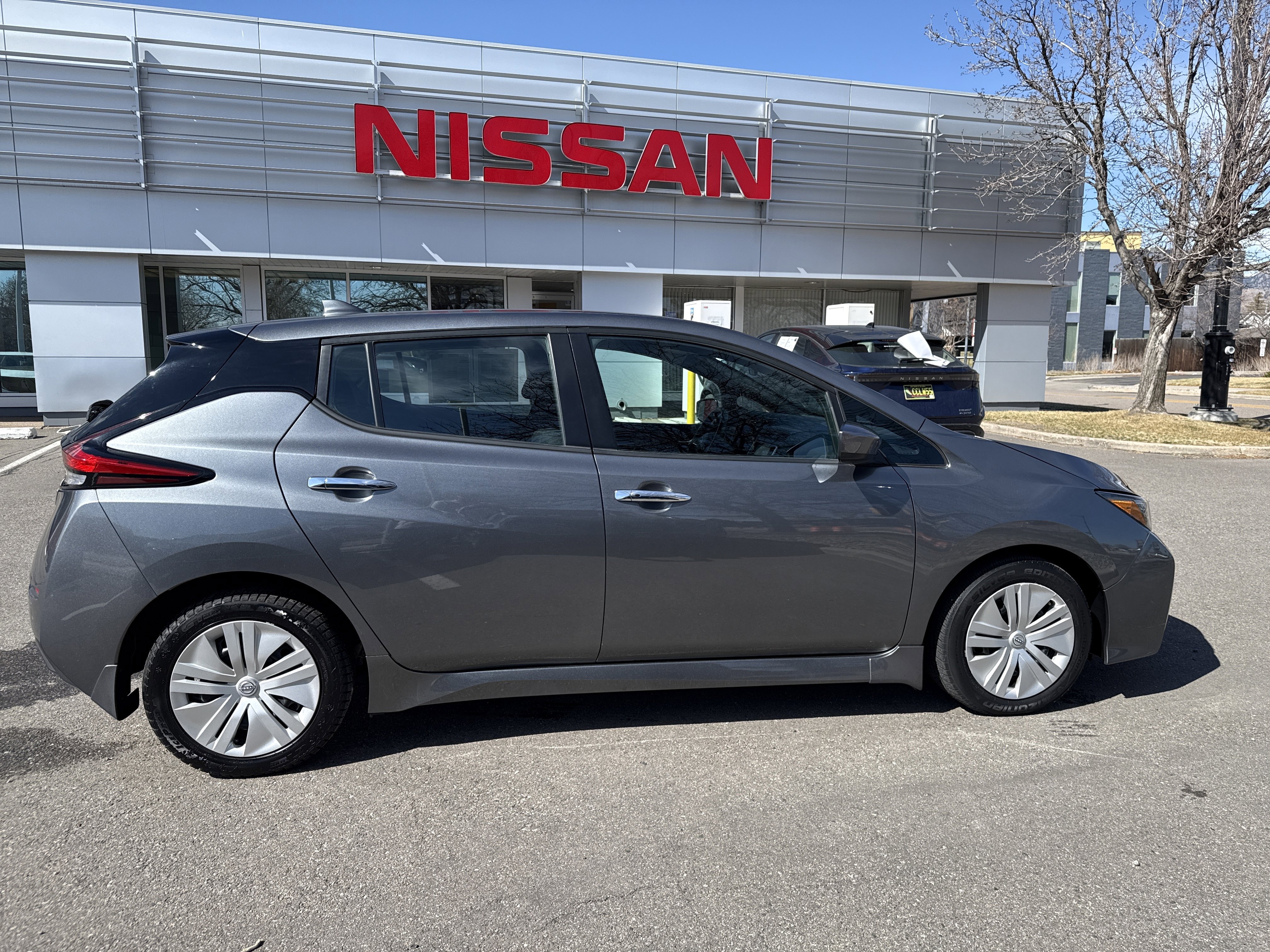 Certified 2023 Nissan Leaf S image 10