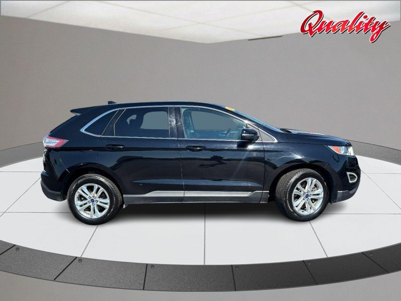 Used 2016 Ford Edge SEL w/ Equipment Group 201A AWD/4WD image 2