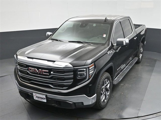 Used 2022 GMC Sierra 1500 SLT w/ SLT Convenience Package image 31