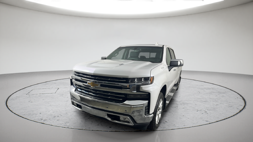 Used 2020 Chevrolet Silverado 1500 LTZ w/ LTZ Plus Package AWD/4WD image 2