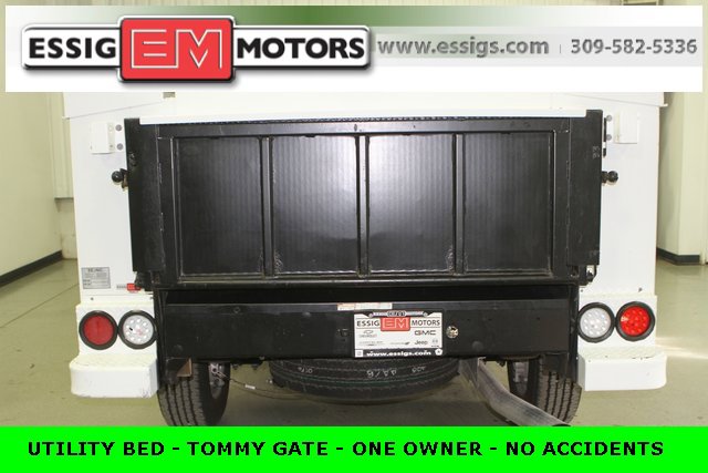 Used 2020 GMC Sierra 2500 2WD Regular Cab w/ Convenience Package image 2