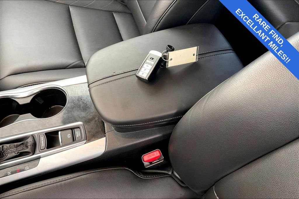 Used 2020 Acura TLX image 13