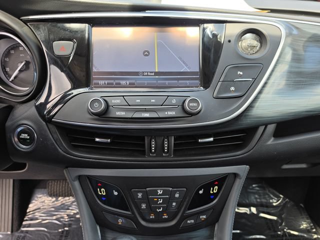 Used 2020 Buick Envision Essence w/ LPO, Active Package FWD image 25