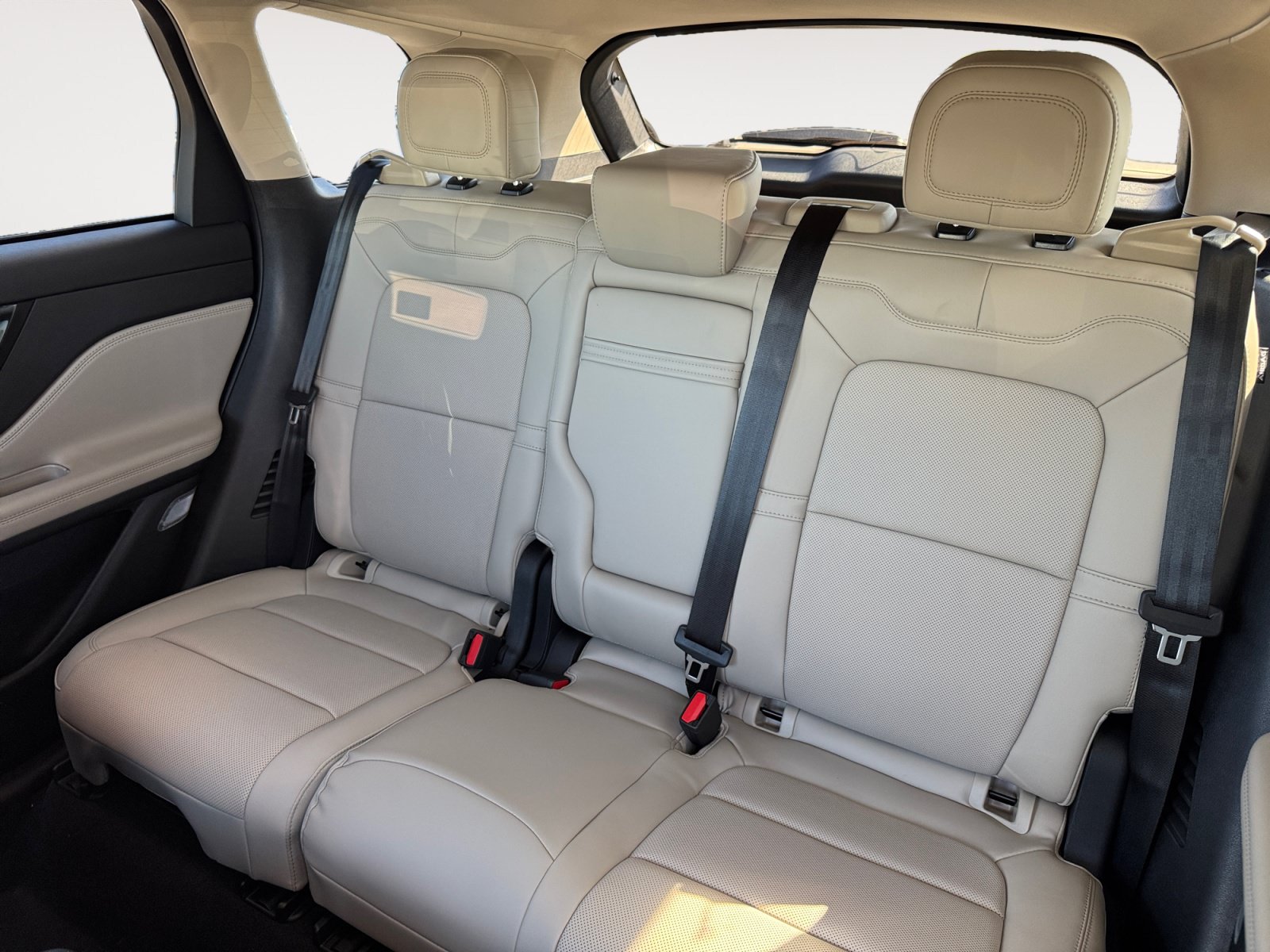 New 2026 Lincoln Corsair Reserve w/ Jet Appearance Package AWD/4WD image 16