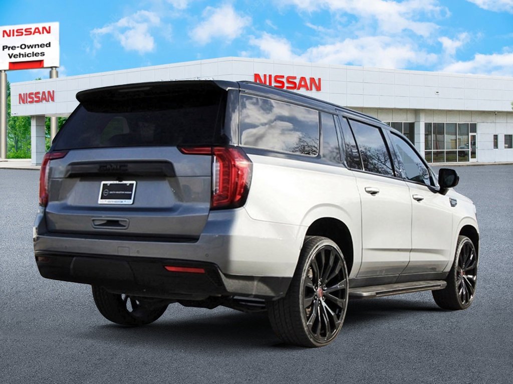 Used 2024 GMC Yukon XL SLE w/ Gmc Pro Safety Plus Package image 4