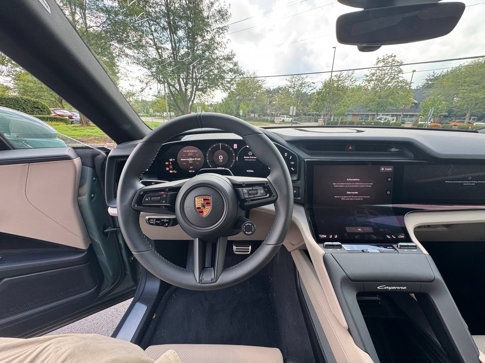 New 2026 Porsche Cayenne Electric AWD/4WD image 9