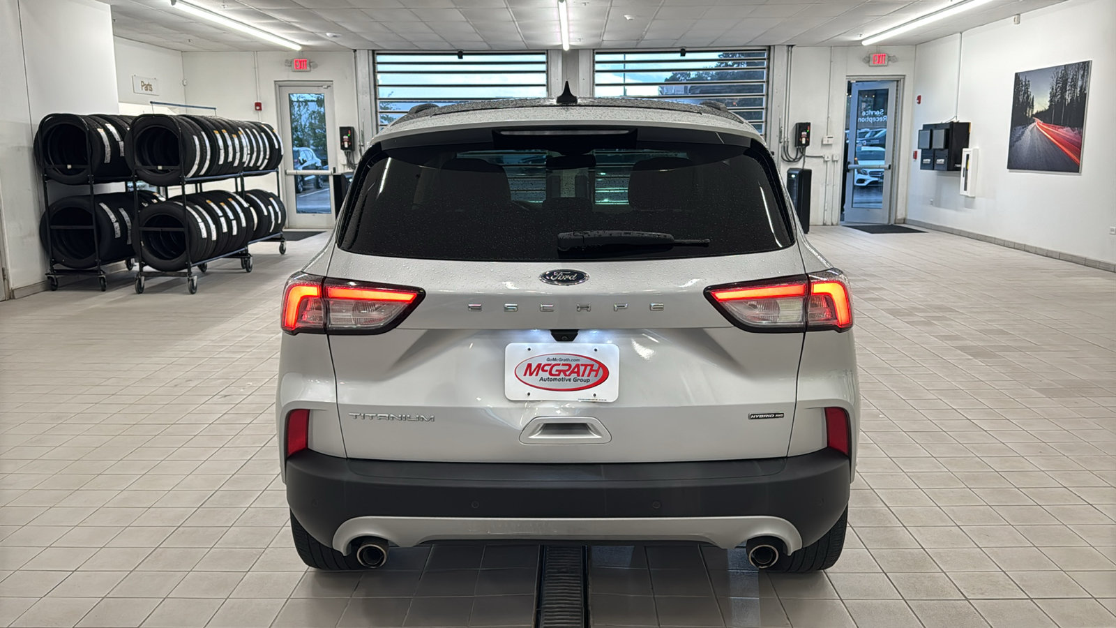 Used 2020 Ford Escape Titanium AWD/4WD image 6