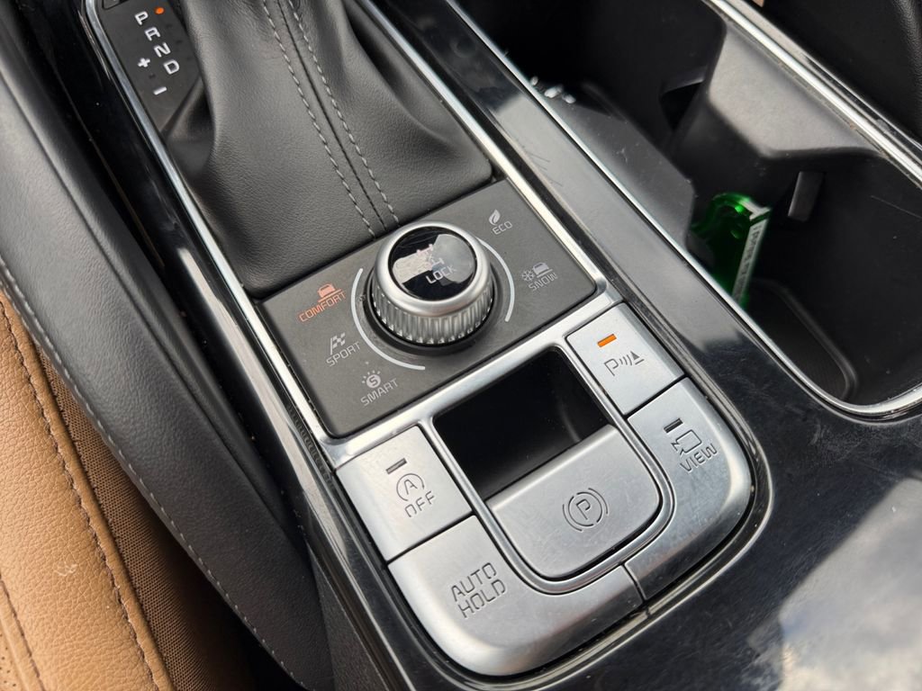 Used 2020 Kia Telluride SX w/ Towing Package AWD/4WD image 27