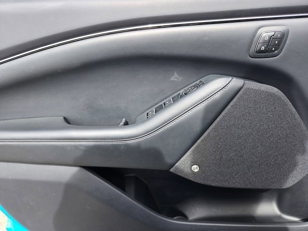 Used 2022 Ford Mustang Mach-E Premium AWD/4WD image 16