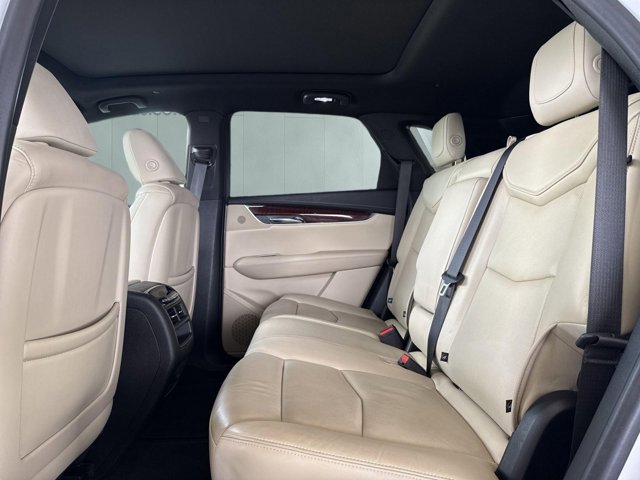 Used 2019 Cadillac XT5 Premium Luxury AWD/4WD image 23