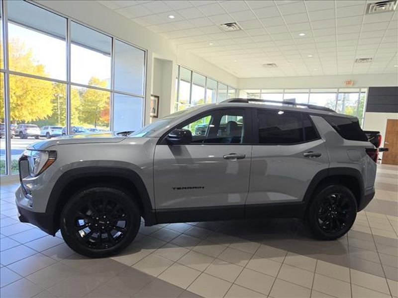 New 2026 GMC Terrain Elevation w/ Elevation Premium Package image 18