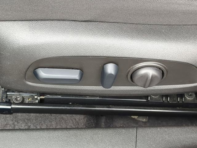 Used 2025 Chevrolet Malibu LT image 19