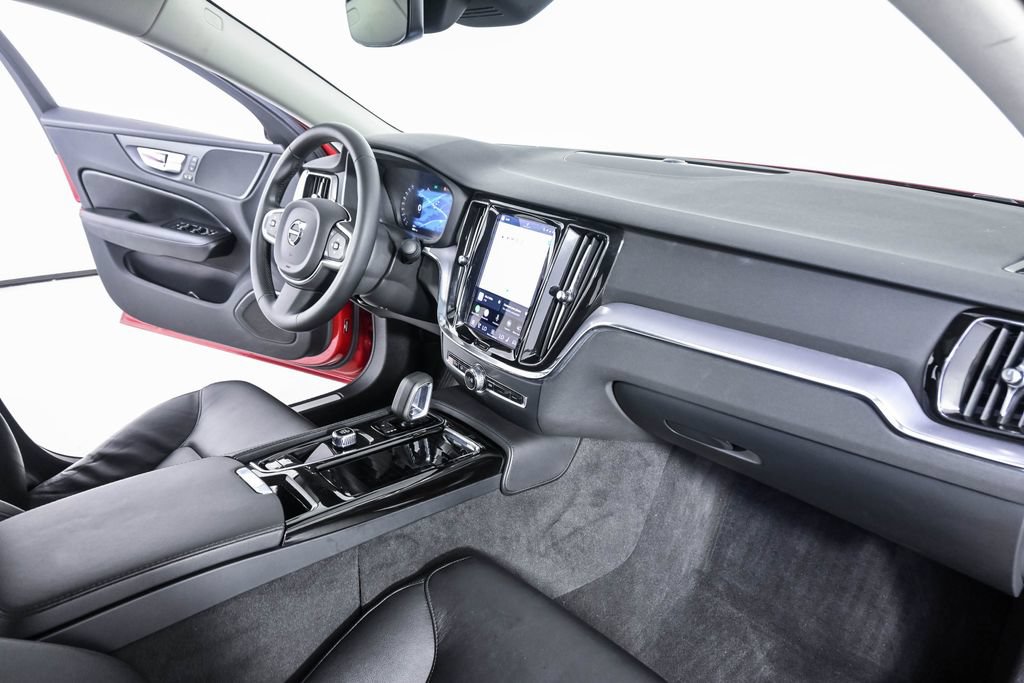 Certified 2024 Volvo S60 T8 Core w/ Climate Package AWD/4WD image 25