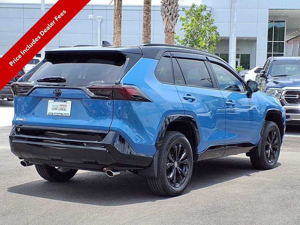 Used 2024 Toyota RAV4 XSE w/ Weather Package AWD/4WD image 7