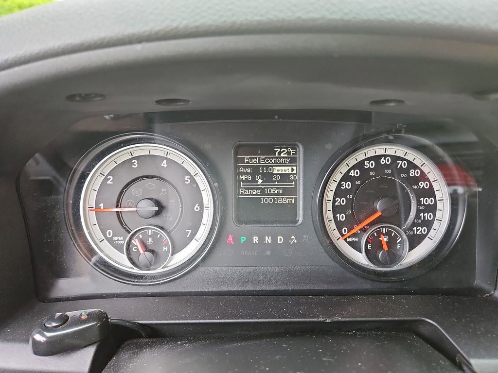 Used 2015 RAM 1500 Express image 16