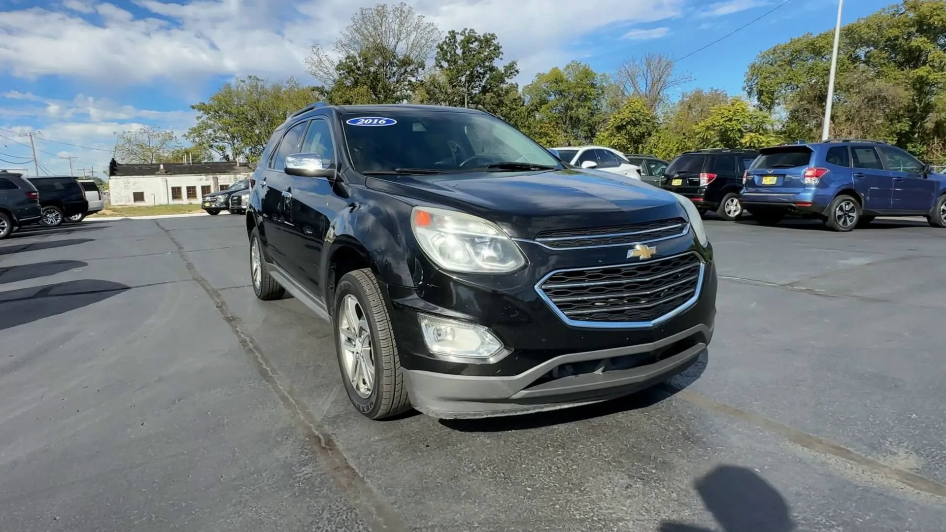 Used 2016 Chevrolet Equinox LTZ w/ Enhanced Convenience Package FWD image 4
