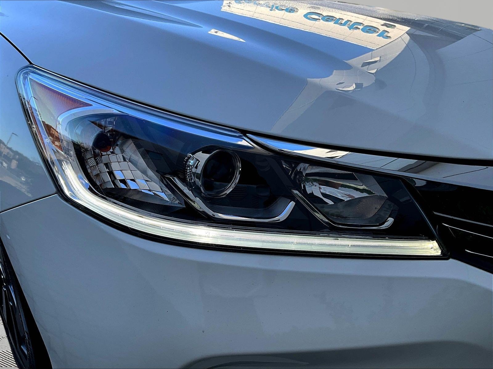 Used 2016 Honda Accord EX-L image 31