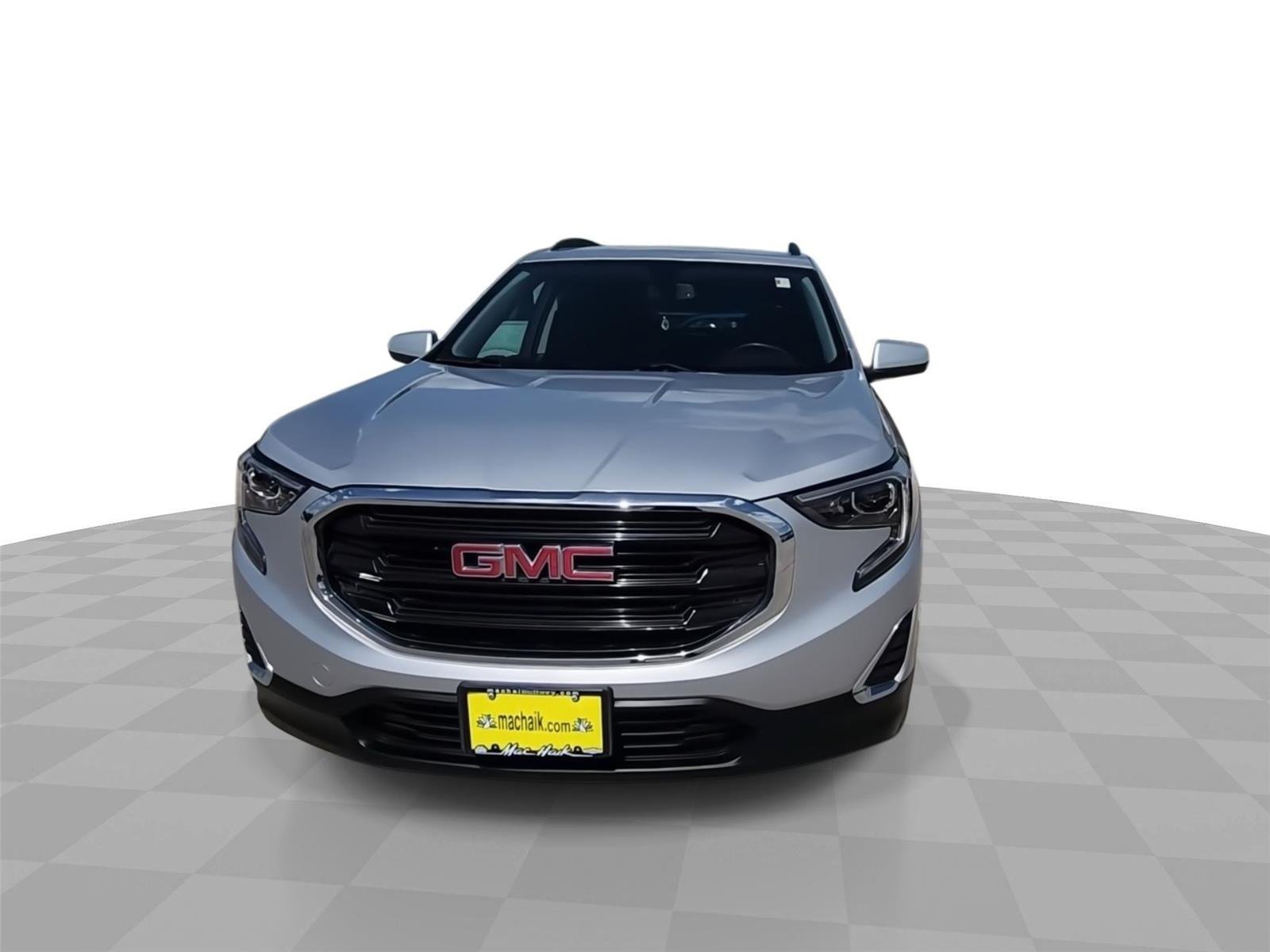 Used 2019 GMC Terrain SLE w/ Driver Convenience Package FWD image 3