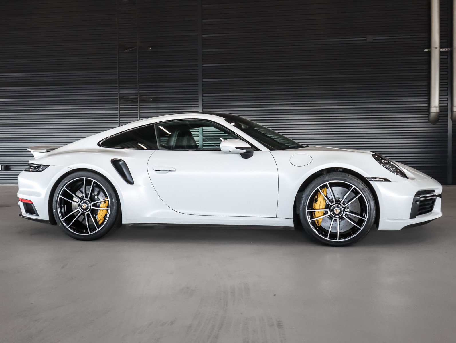 Certified 2022 Porsche 911 GT3 RS image 11