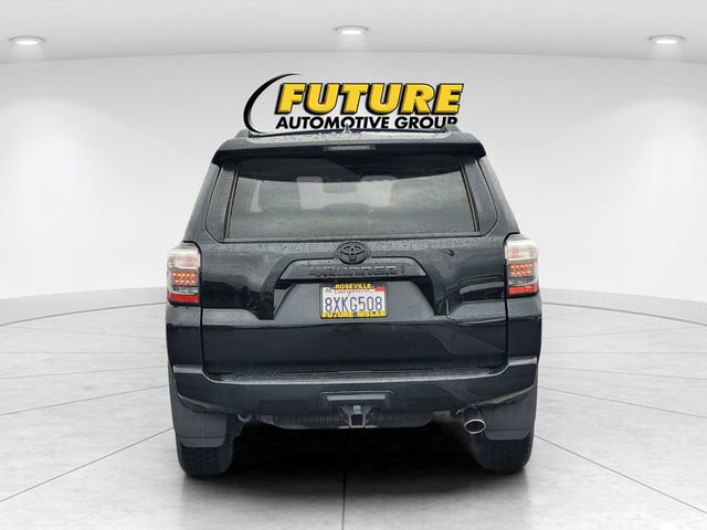 Used 2021 Toyota 4Runner SR5 Premium w/ Moonroof Package RWD image 8