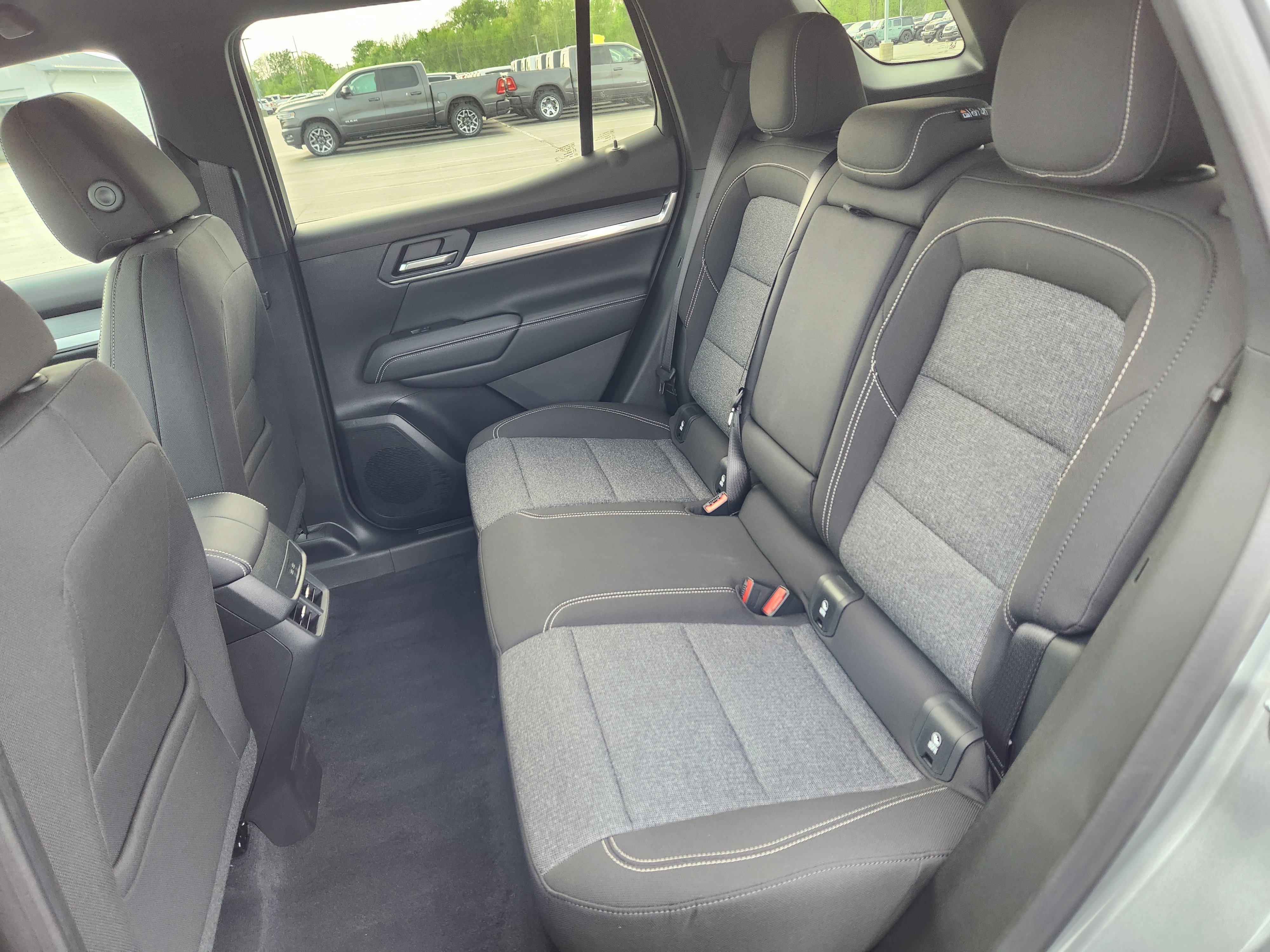 New 2026 GMC Terrain Elevation image 8