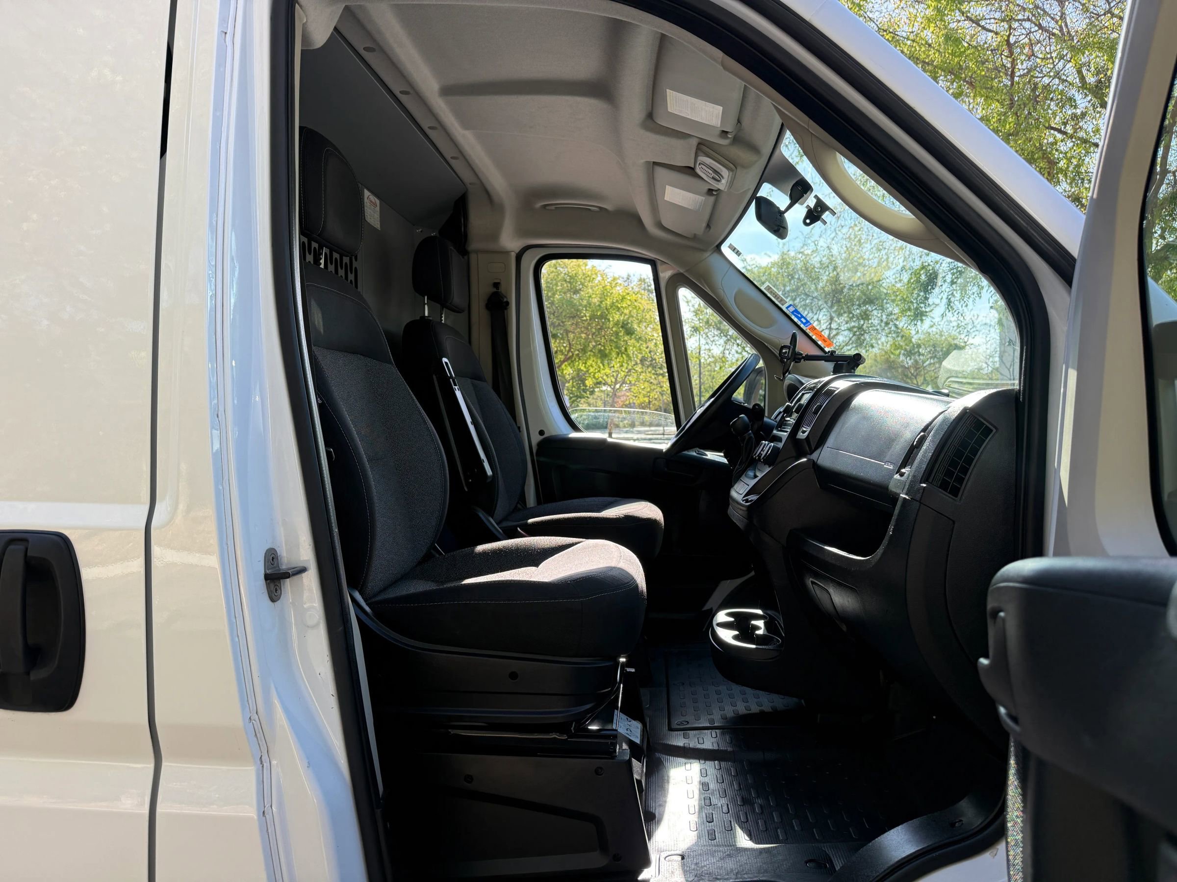 Used 2020 RAM ProMaster 1500 image 15