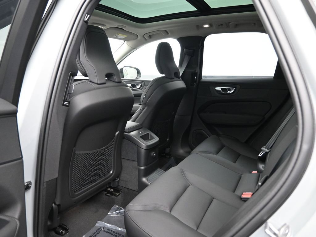 New 2026 Volvo XC60 T8 Plus w/ Protection Package Premier image 24