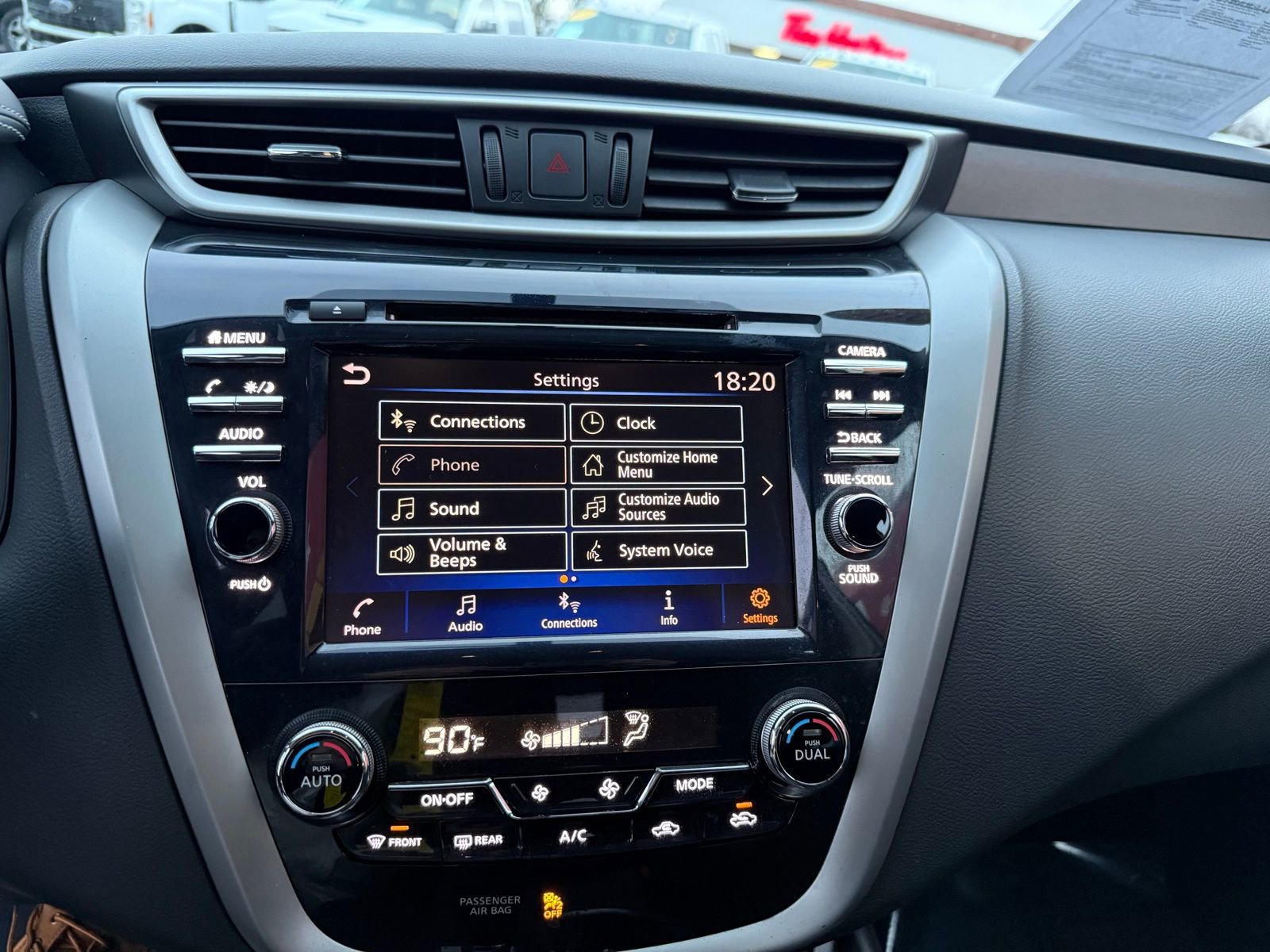 Used 2020 Nissan Murano S image 12