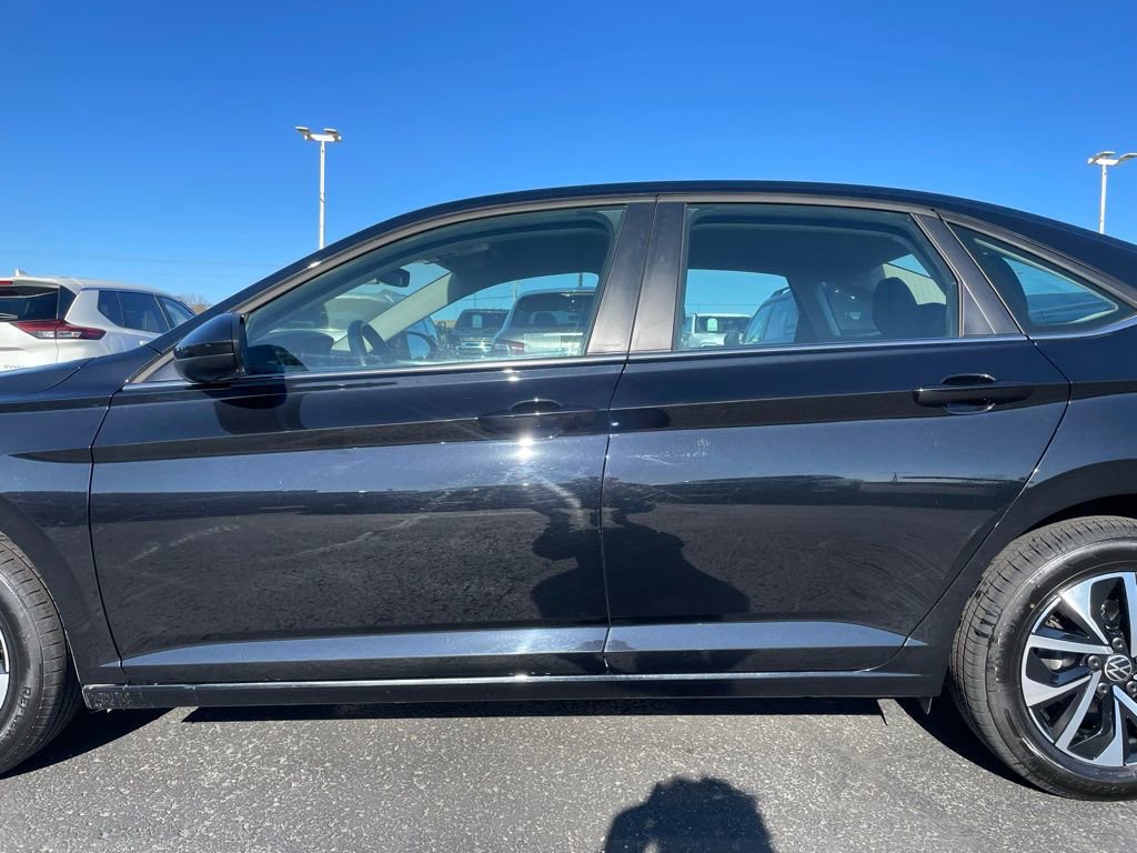Used 2024 Volkswagen Jetta S FWD image 30