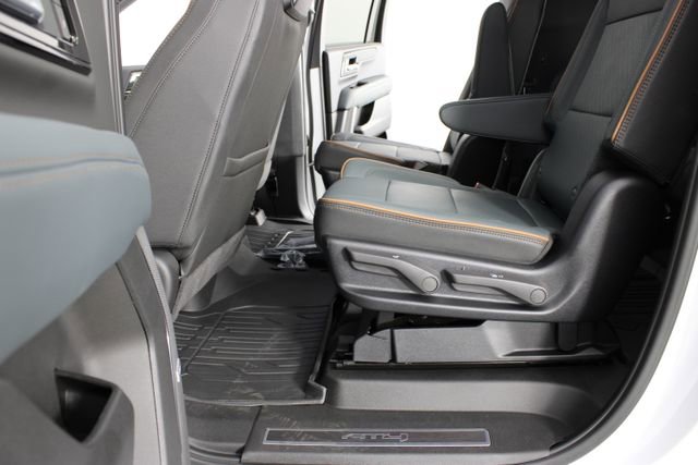 New 2026 GMC Yukon XL AT4 w/ AT4 Premium Plus Package AWD/4WD image 22