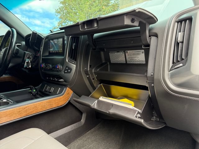 Used 2017 Chevrolet Silverado 1500 LTZ AWD/4WD image 29