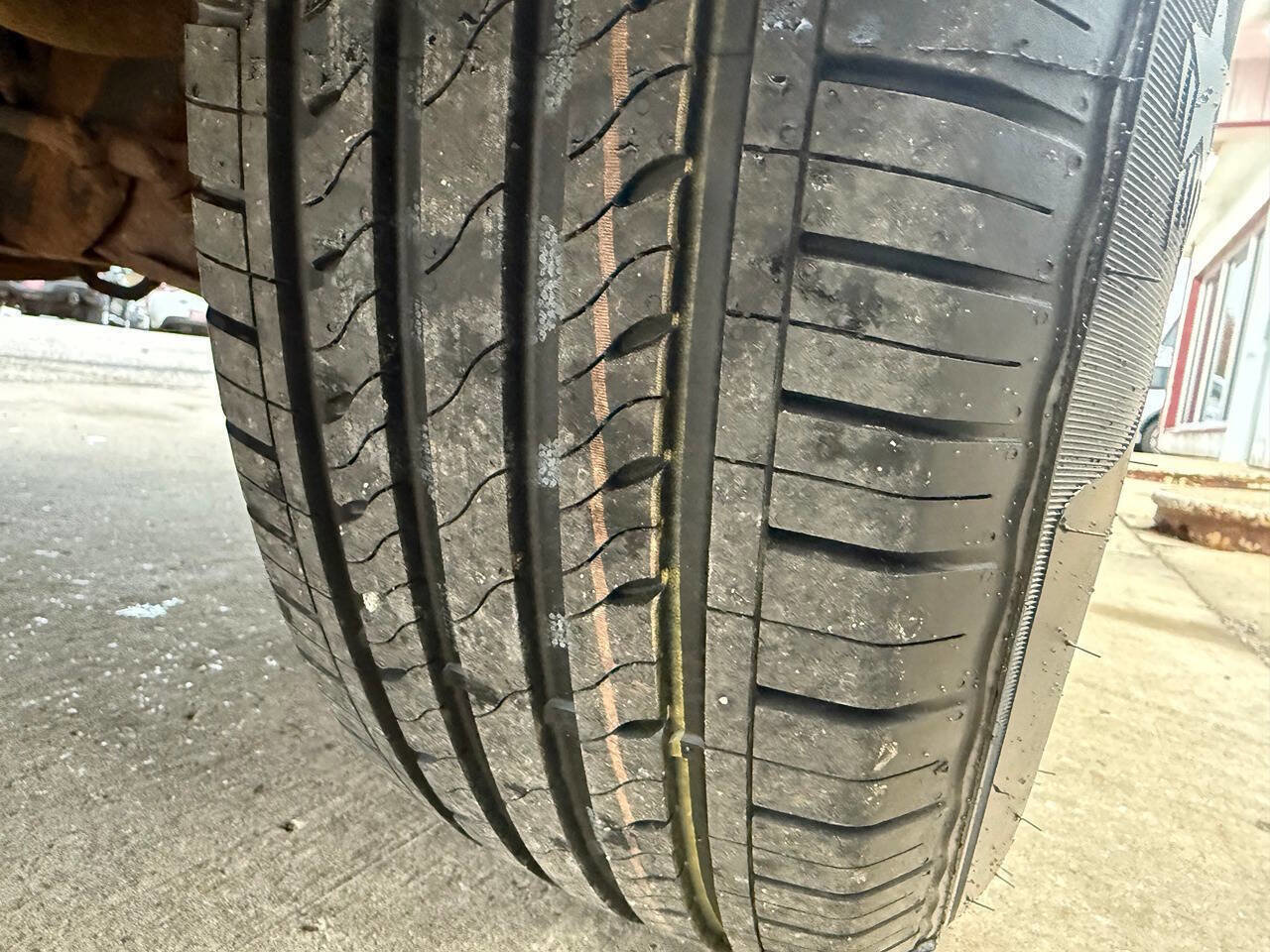 Used 2000 GMC Sonoma SLS w/ SLS Super Spec Pkg 2 image 32