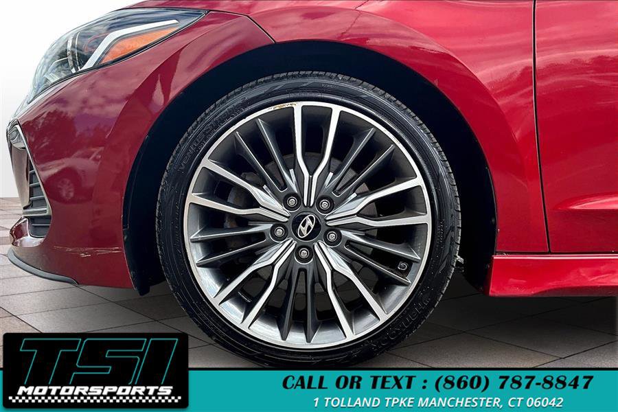 Used 2017 Hyundai Elantra Sport image 9