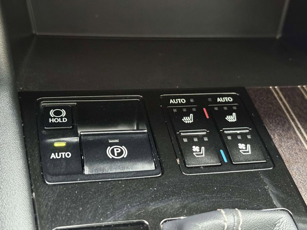 Used 2016 Lexus RX 350 AWD w/ Luxury Package image 25