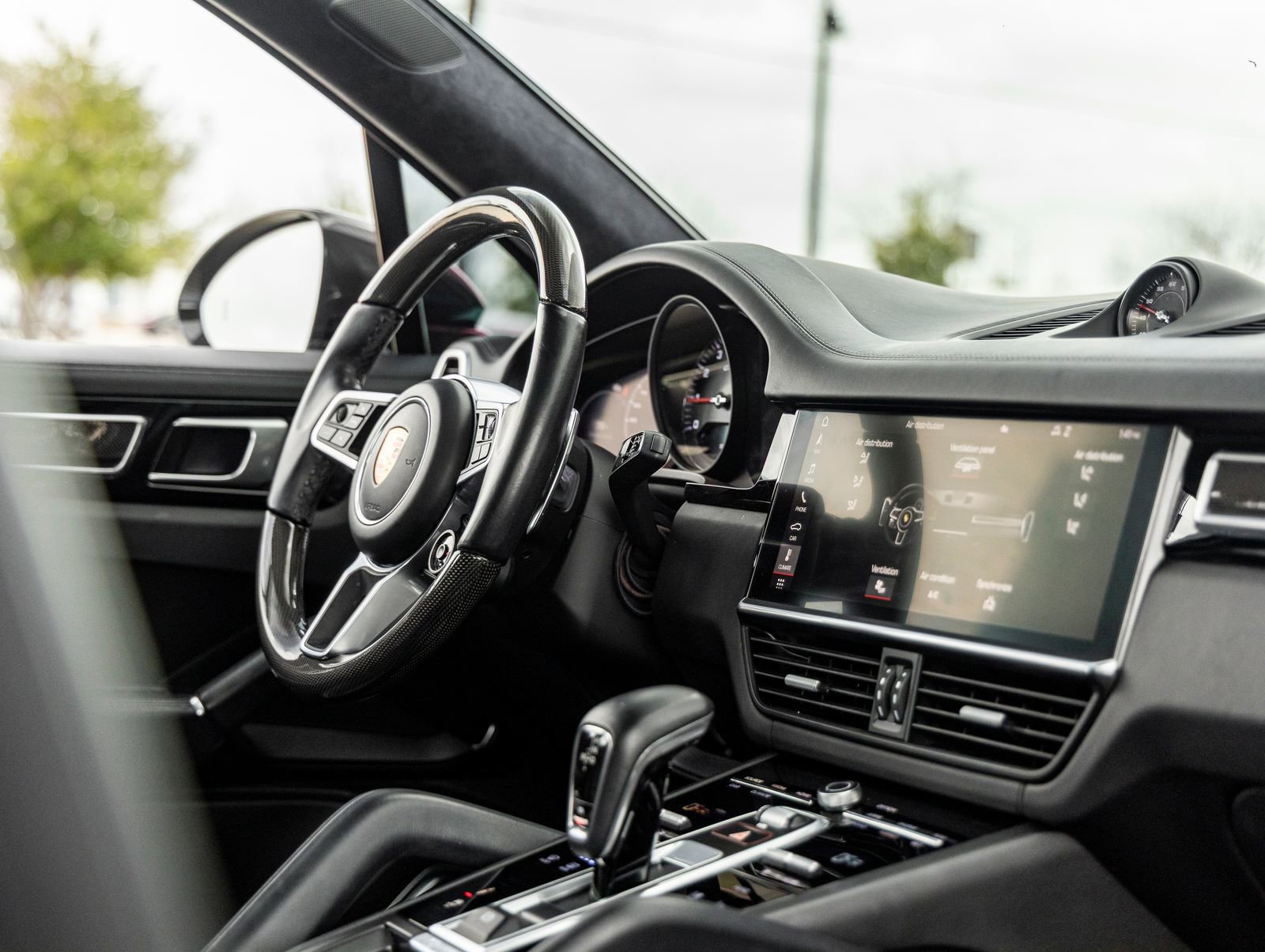 Certified 2021 Porsche Cayenne GTS image 47