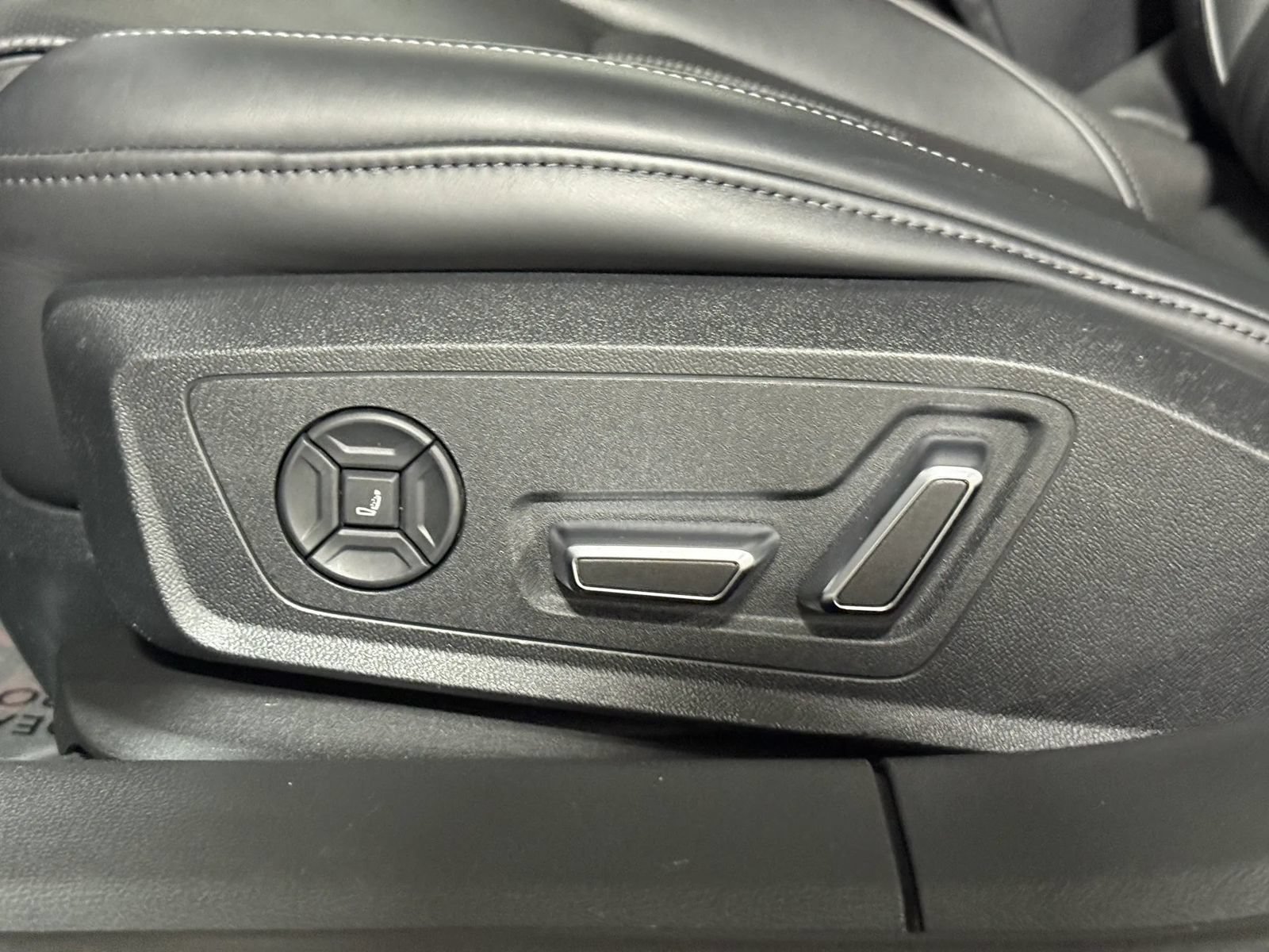 Used 2023 Audi A7 3.0T Prestige AWD/4WD image 18