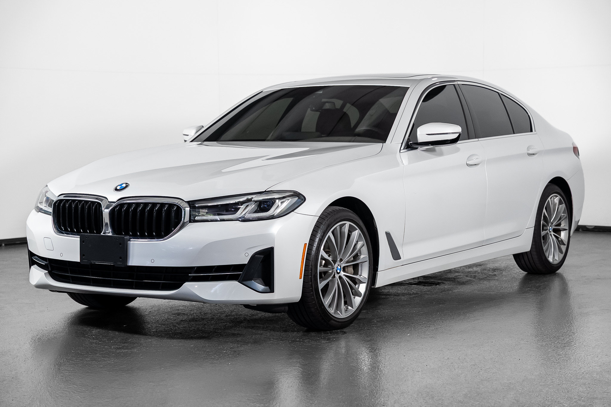 Used 2021 BMW 540i xDrive w/ Premium Package AWD/4WD image 10