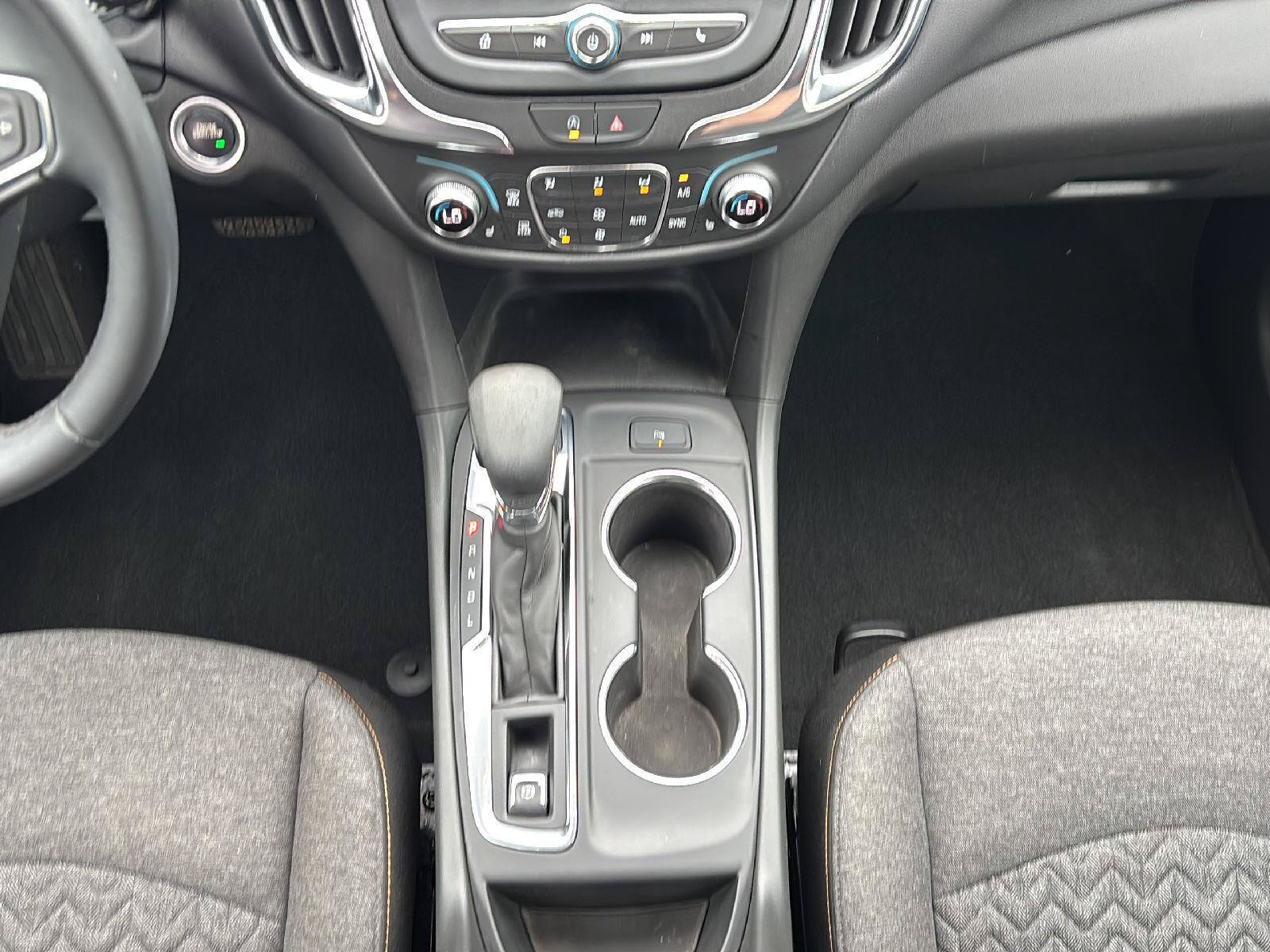 Used 2024 Chevrolet Equinox LT AWD/4WD image 12