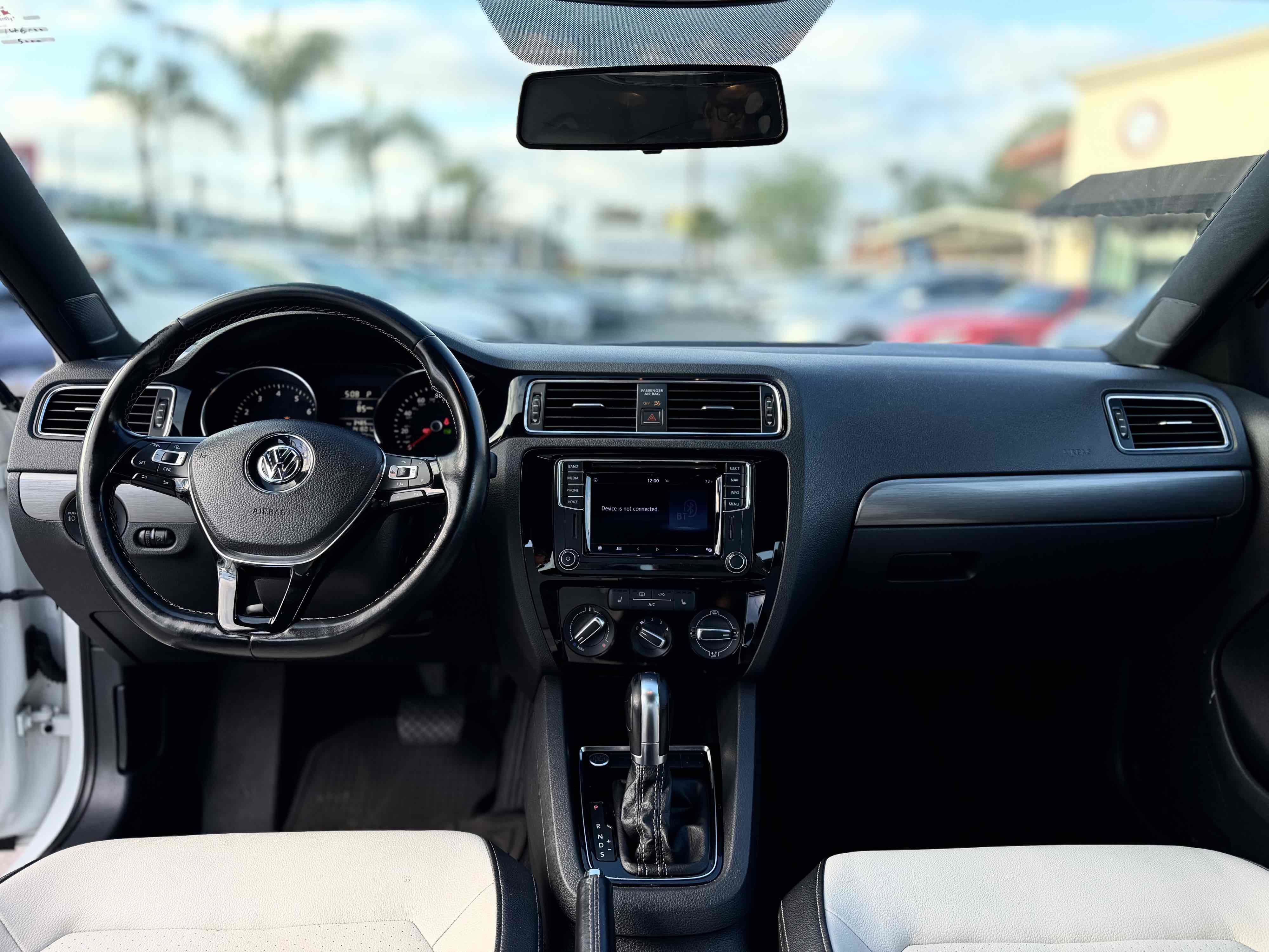 Used 2016 Volkswagen Jetta Sport image 20