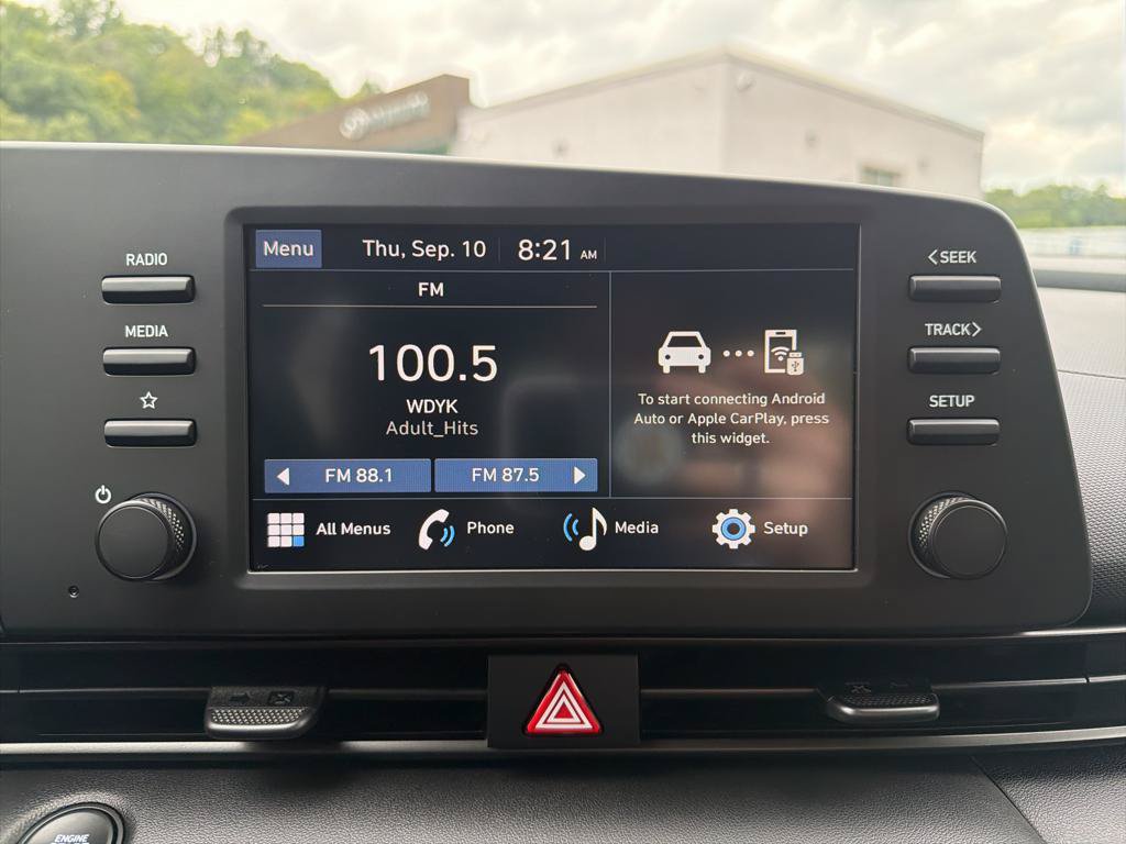 New 2026 Hyundai Elantra SEL Sport FWD image 22