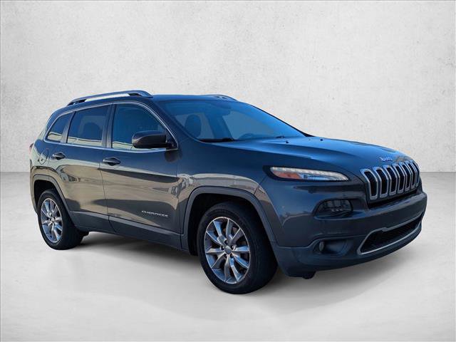 Used 2016 Jeep Cherokee Limited image 3