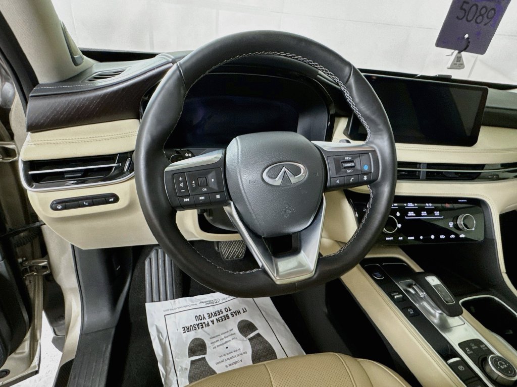 Certified 2024 INFINITI QX60 Sensory w/ Vision Package AWD/4WD image 14