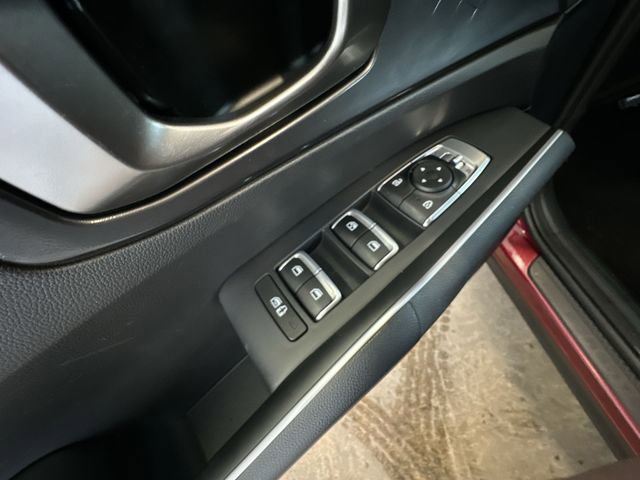 Used 2023 Kia Sorento S w/ Panoramic Sunroof Package FWD image 17