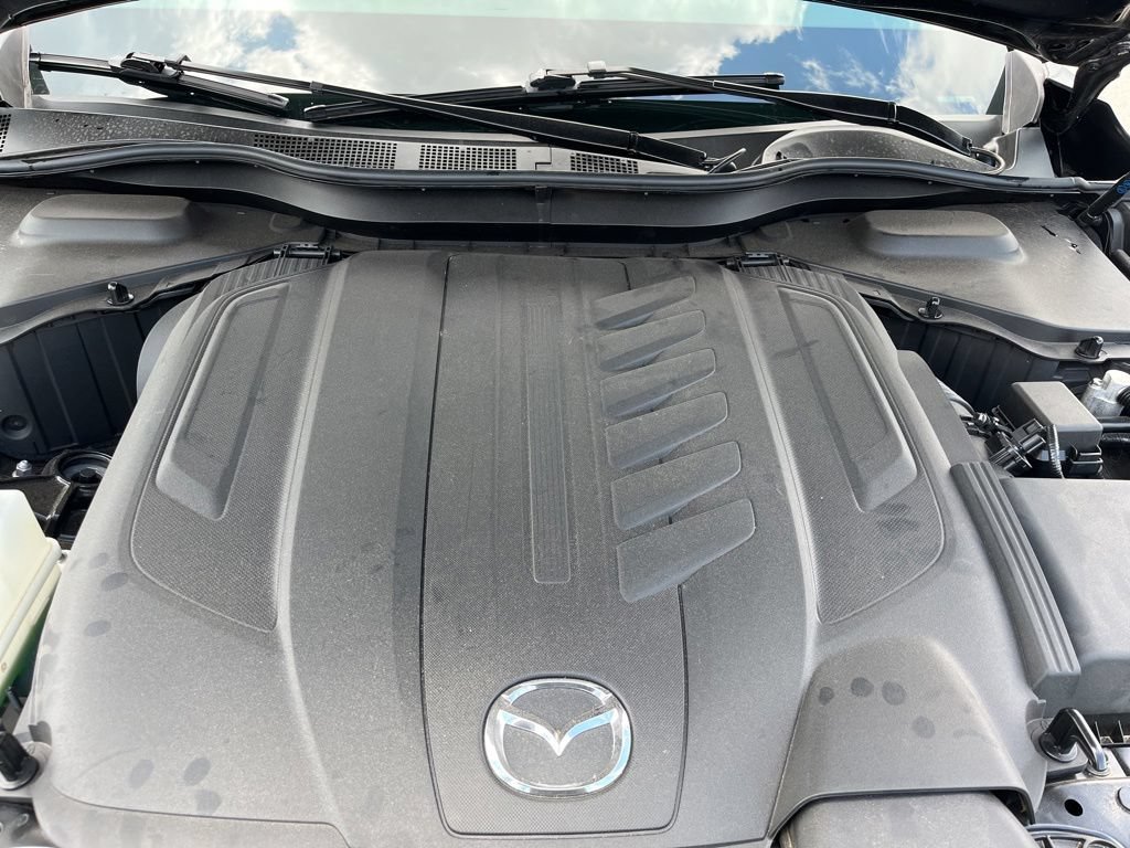 Used 2025 MAZDA CX-90 3.3 Turbo w/ Preferred Package AWD/4WD image 14