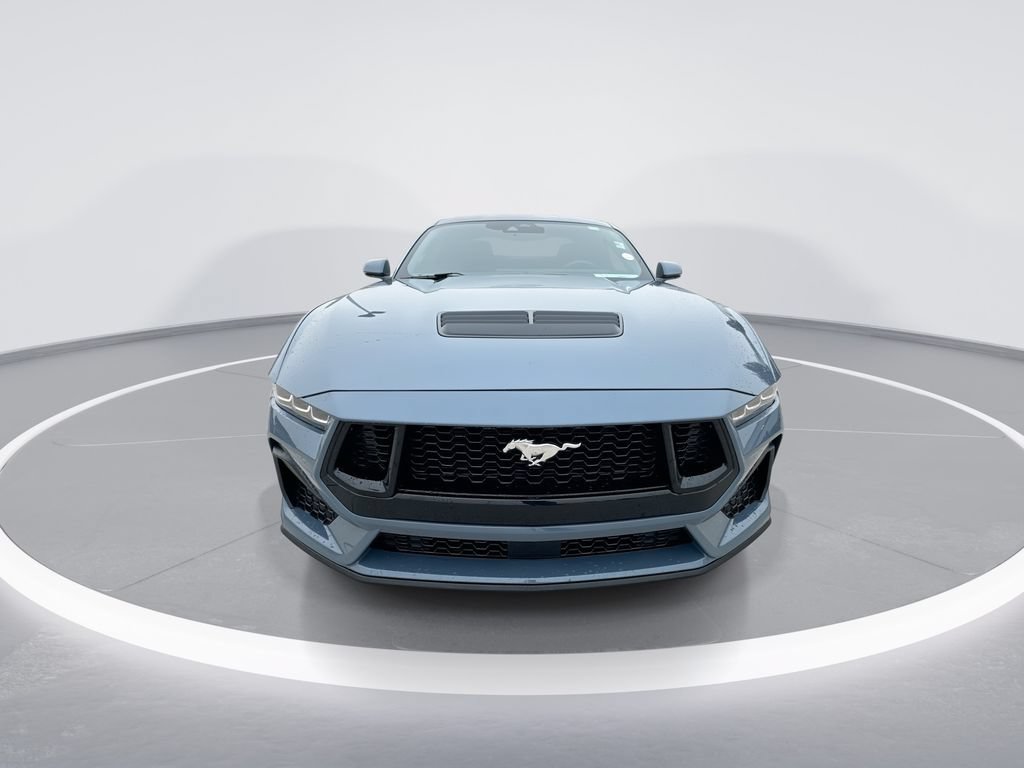 Used 2024 Ford Mustang GT Premium RWD image 3